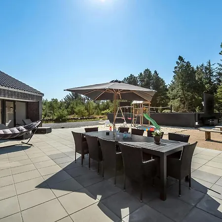 Luxurious In With Sauna Holiday home