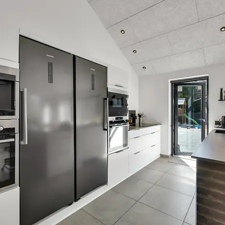 In With Kitchen Semesterbostad *